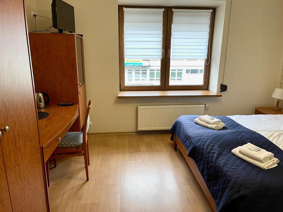 Gosciniec Witomino Bed & Breakfast Gdynia Bagian luar foto