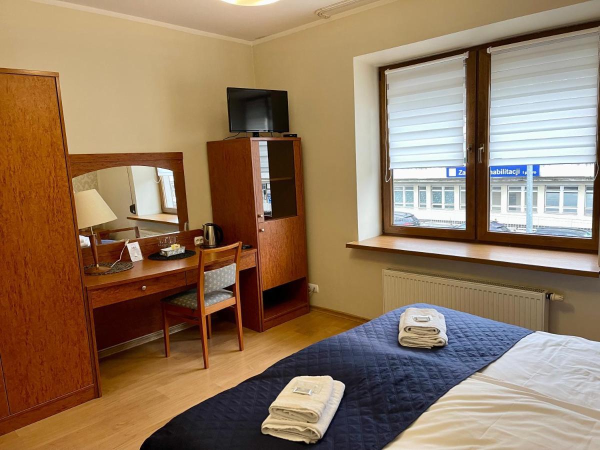 Gosciniec Witomino Bed & Breakfast Gdynia Bagian luar foto