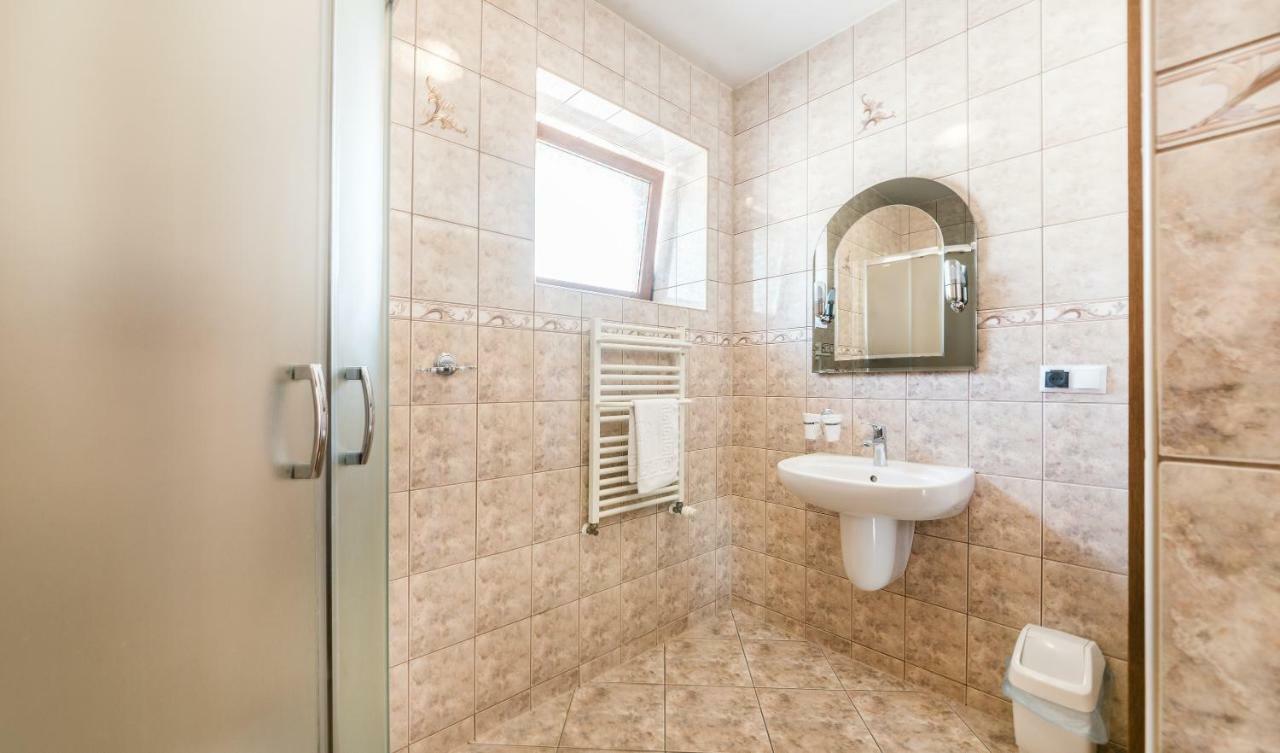 Gosciniec Witomino Bed & Breakfast Gdynia Bagian luar foto