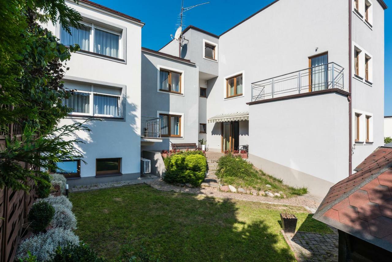 Gosciniec Witomino Bed & Breakfast Gdynia Bagian luar foto