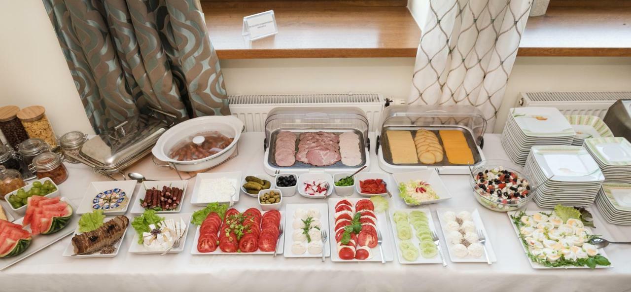 Gosciniec Witomino Bed & Breakfast Gdynia Bagian luar foto