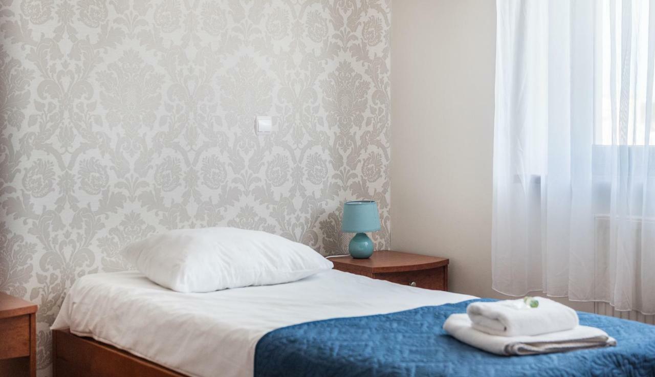 Gosciniec Witomino Bed & Breakfast Gdynia Bagian luar foto