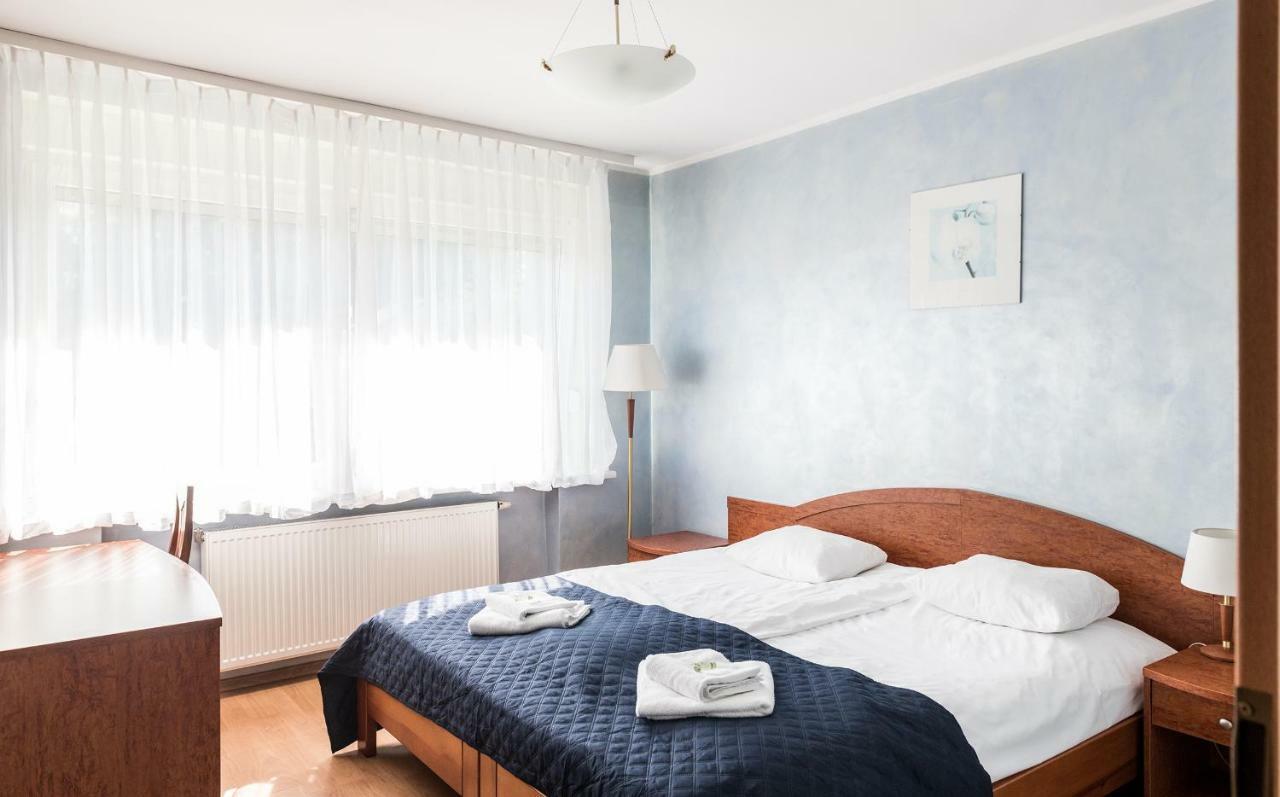Gosciniec Witomino Bed & Breakfast Gdynia Bagian luar foto